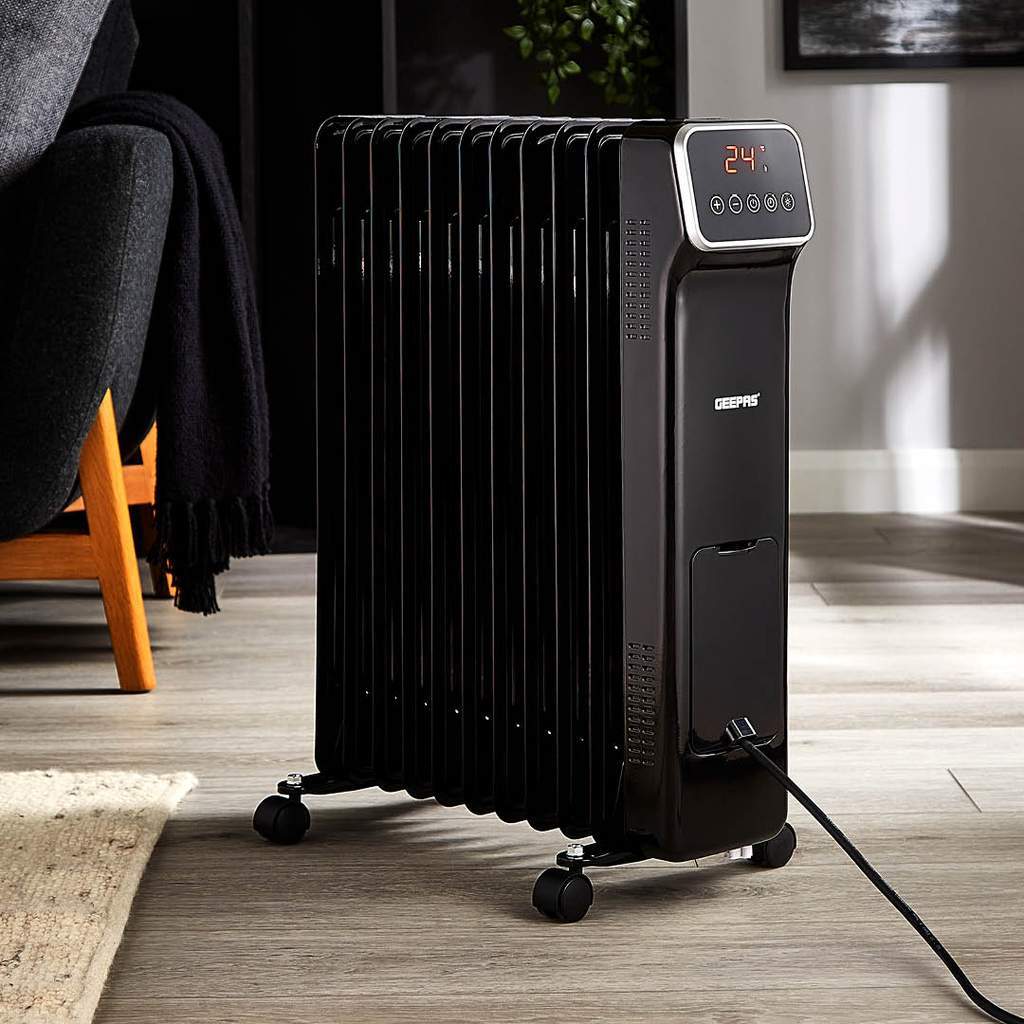 11-Fin Black Digital Oil-Filled Radiator Heater 2500W Original Garansi Termostat Presisi