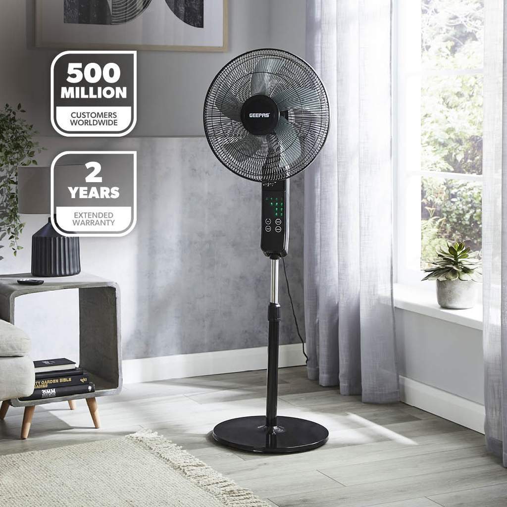 Digital Oscillating Pedestal Fan Original Garansi Kepala kipas dapat berosilasi dan memiliki kemiringan vertikal 45 derajat